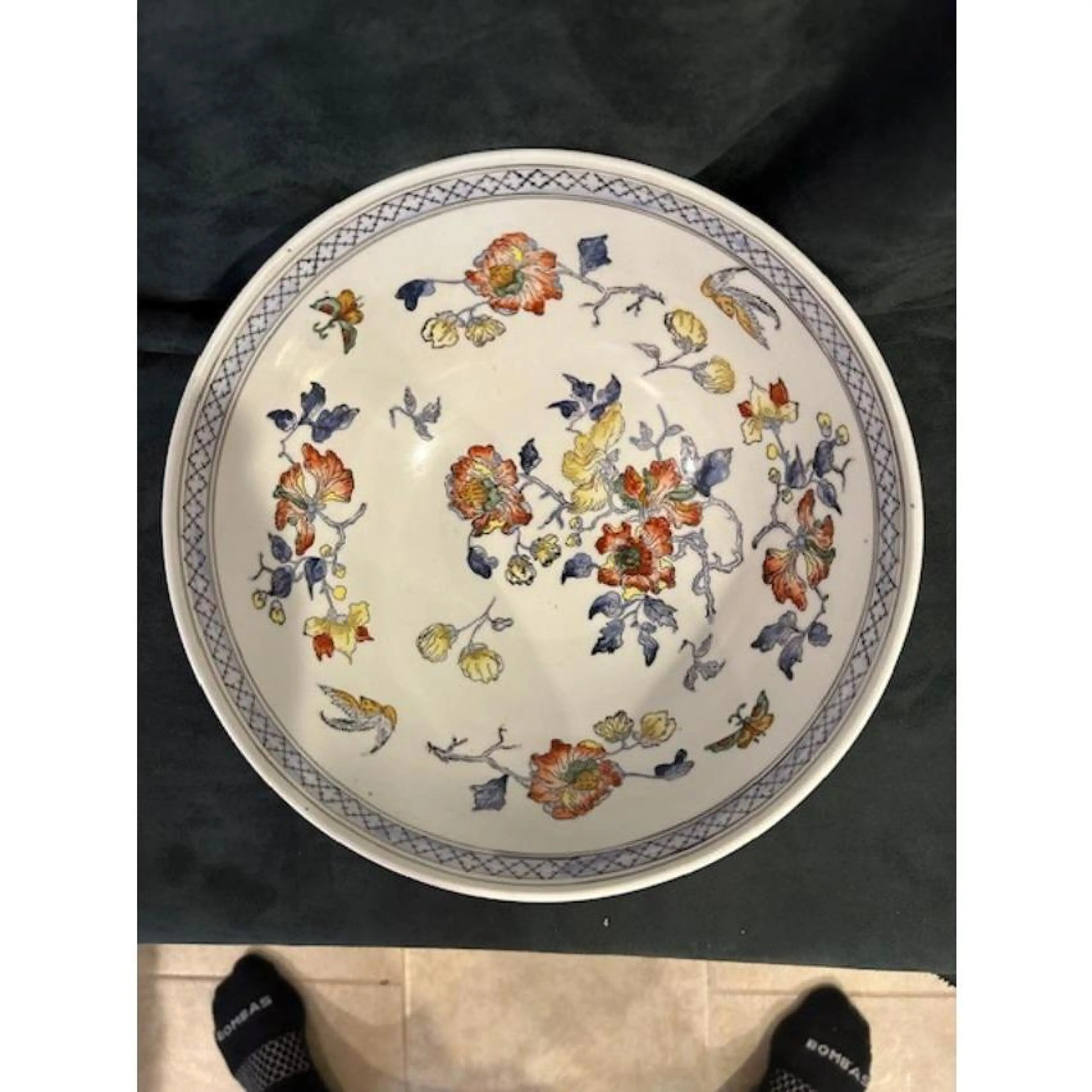 Image 3 of 3