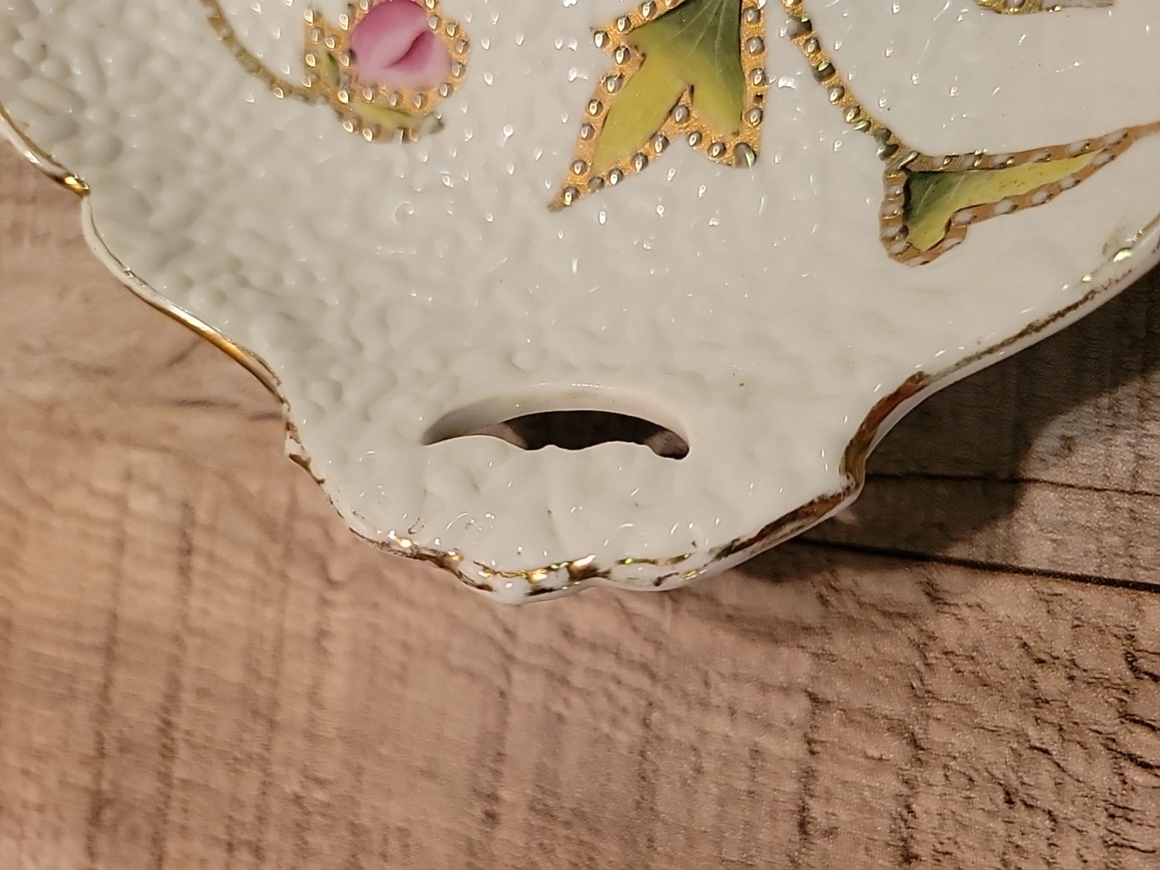 Image 4 of 16