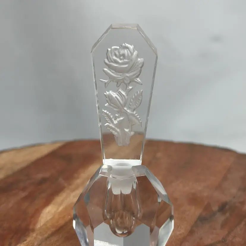 I. W. Rice & Co. Irice Art Glass Crystal Perfume Bottle W Elegant Roses Stopper