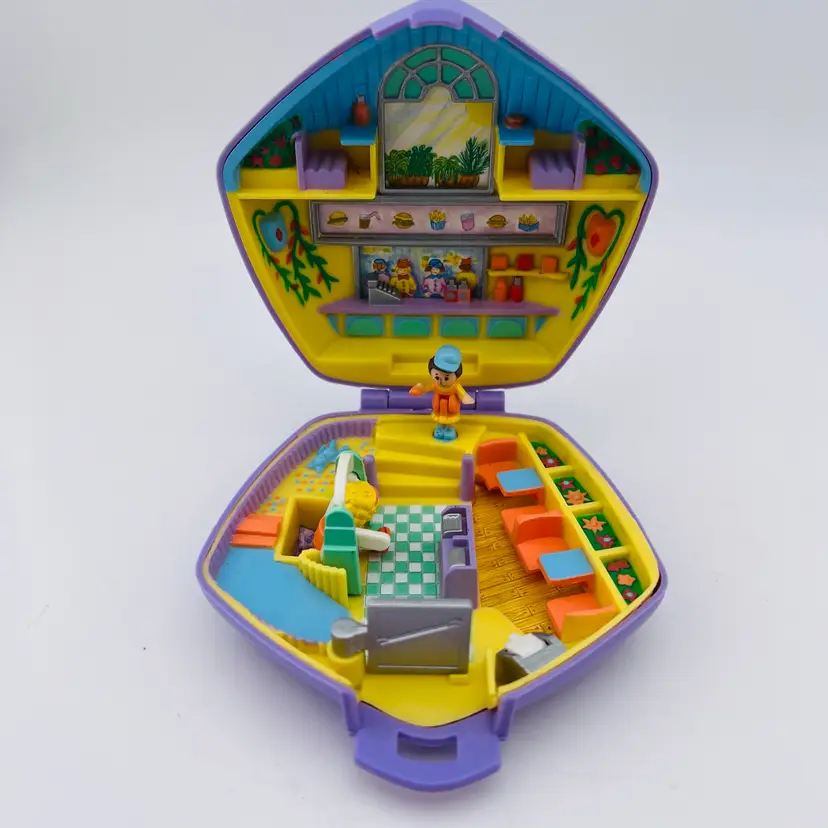 Polly Pocket 1992 Polly at the Burger Stand (Fast Food Restaurant) Bluebird Toy