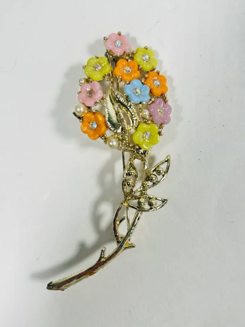 Vintage Floral Bouquet Brooch Gold Tone Rhinestones Faux Pearls