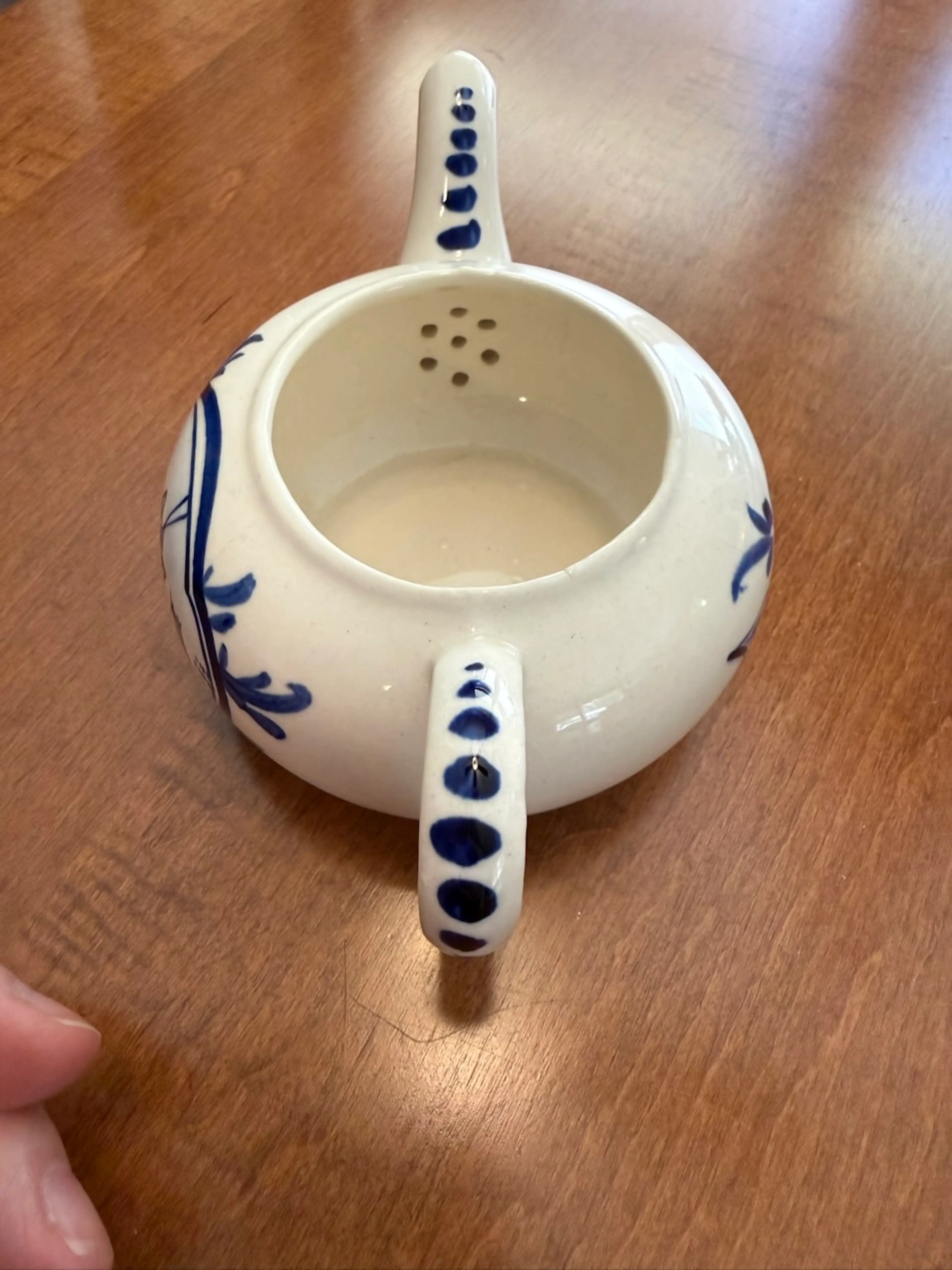 Image 4 of 6