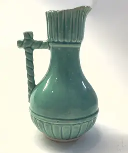 Vintage Unmarked McCoy Turquoise Pitcher 1940's Rare Rope Design Handle