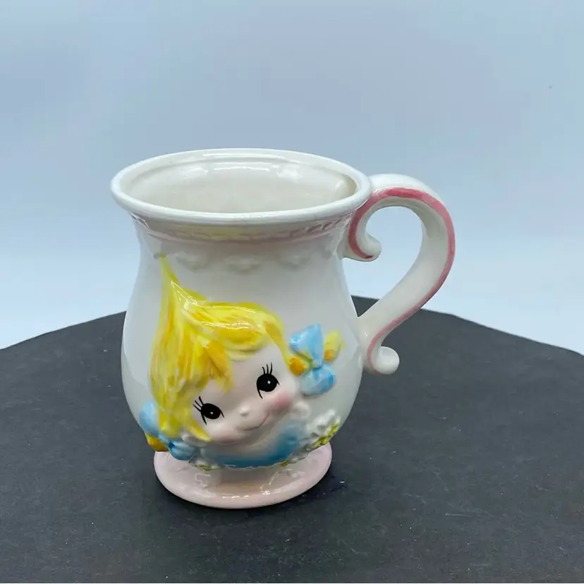 #5004 Vintage Relpo 6752 baby girl mug Kitsch