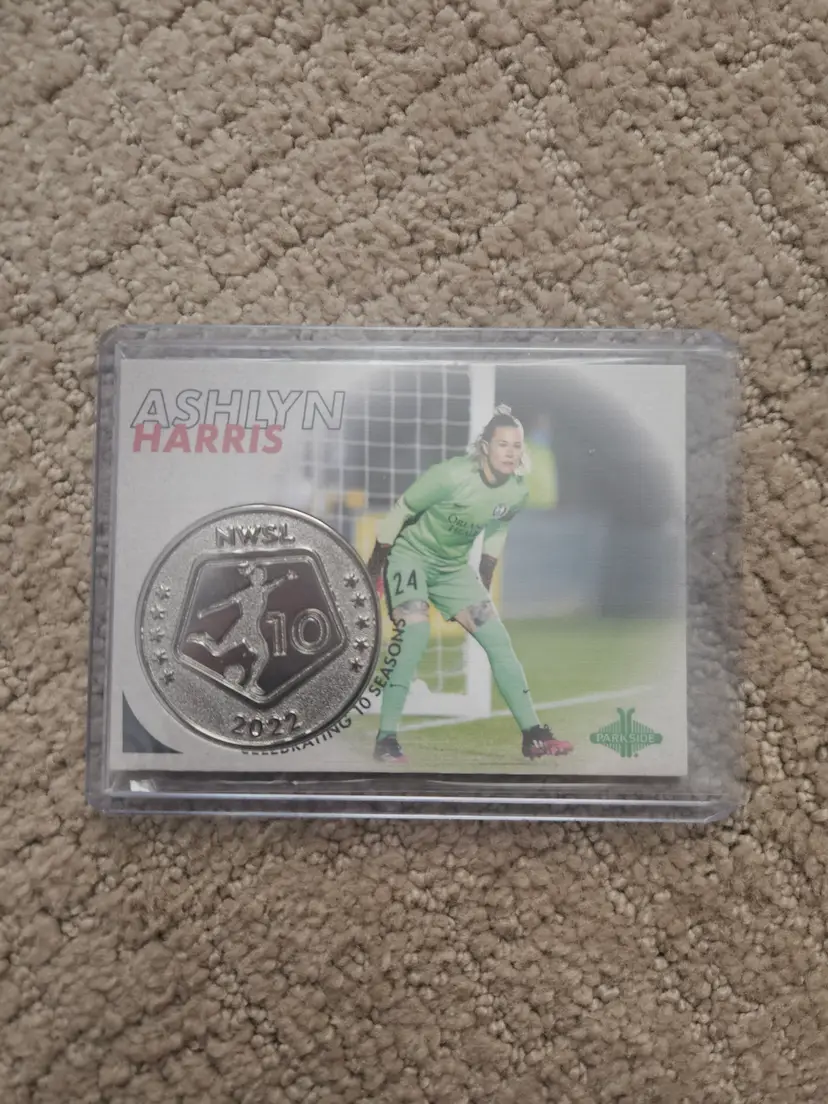 Ashlyn Harris 2022 Paramount Coin Card