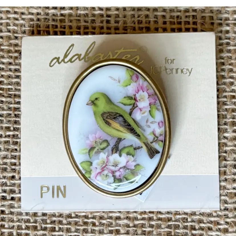 Vintage Alabaster By JCPenney Green Bird Floral Porcelain Brooch NOS Nature