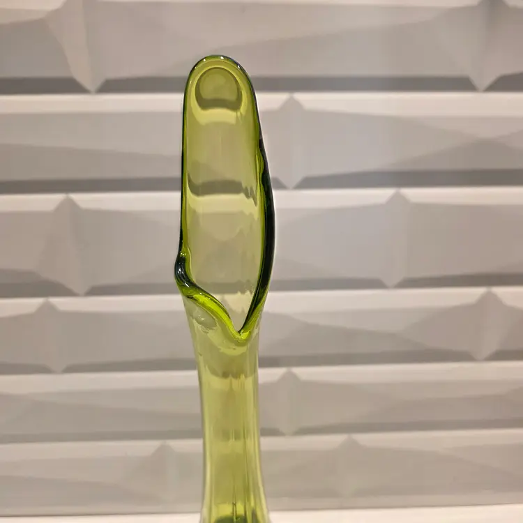 15" Viking Epic Drape green swung glass vase