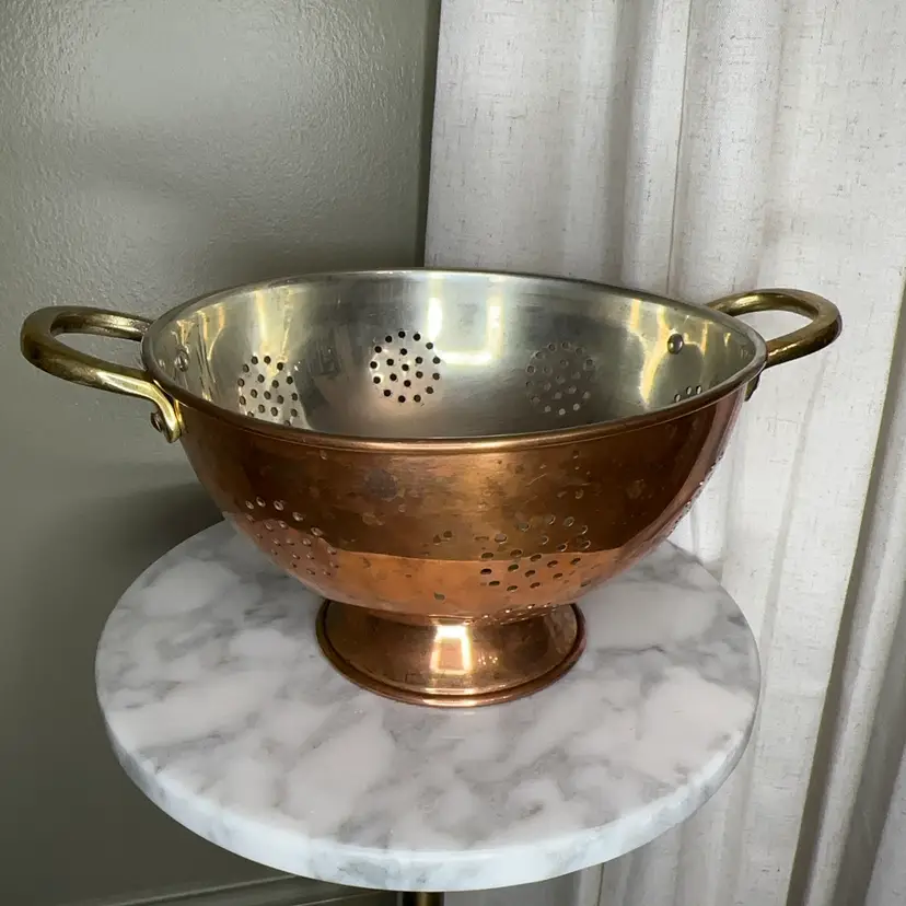 🔔 Vintage Copper Plated Steel Colander