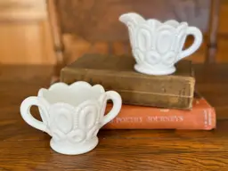Vintage Smith Glass Milk Glass Creamer & Sugar Set – Moon & Star Pattern – Scalloped Rim – 3” – Original Label – Cottage Farmhouse Kitchen Decor