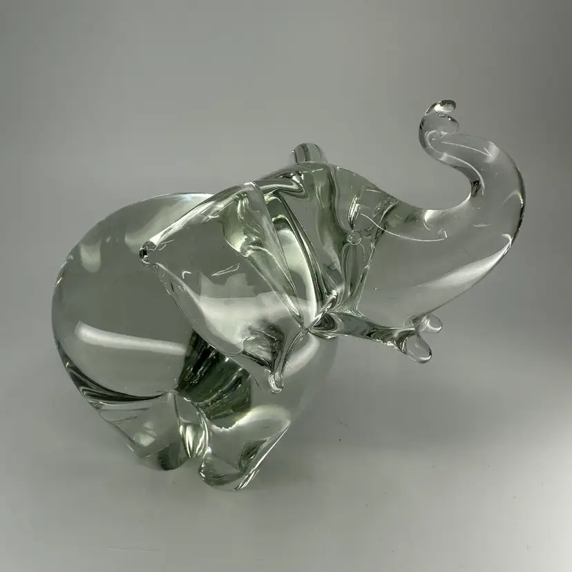 Art Glass Crystal Elephant Paperweight Light Green/Clear