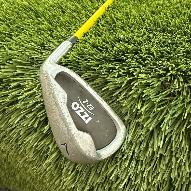 Kids Izzo EZ-2 30” RH 7 Iron
