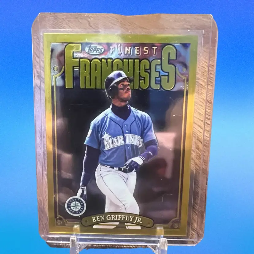 Ken Griffey, Jr. 2023 Finest Flashbacks Finest Franchises Rare Seattle Mariners