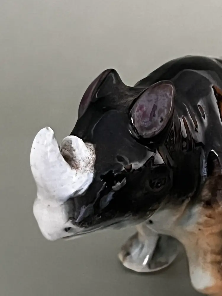 Vintage RHINO Ceramic Pottery Figurine  RHINOCEROS