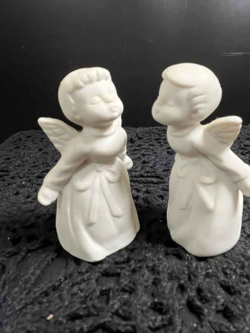 Vintage Matte Kissing Angels-Made in Japan