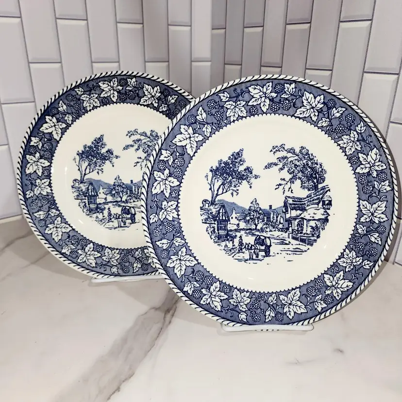 2 Dinner Plates:
Shakespeare Country Blue (Leaves)
by Homer Laughlin