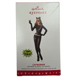 2016 Hallmark Catwoman Batman Classic TV Series Ornament Ltd Ed IOB QXE3091