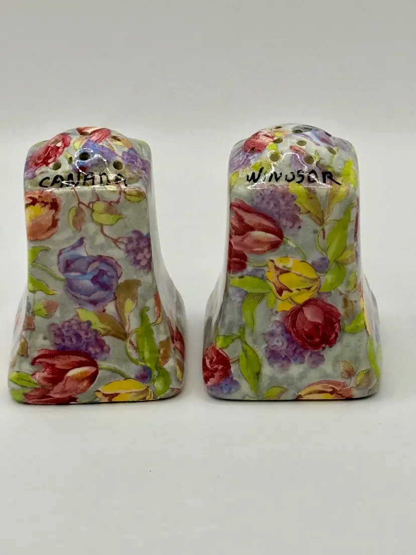 Vintage Royal Winton Stratford Tulips Chintz Pattern, Ceramic Salt & Pepper Shakers, Colorful Kitchen Decor, By Royal Winton Stratford, Made In England