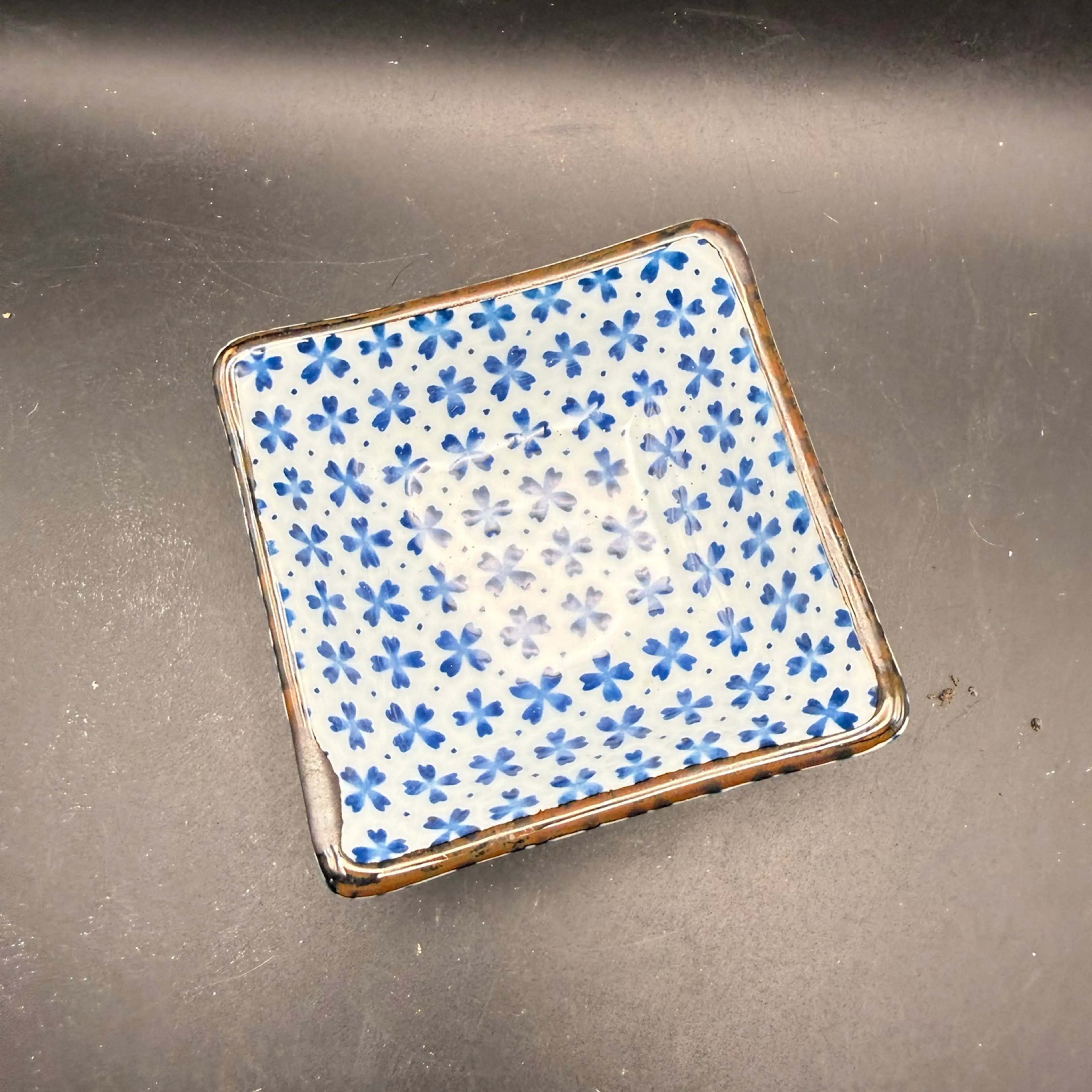 Image 2 of 3