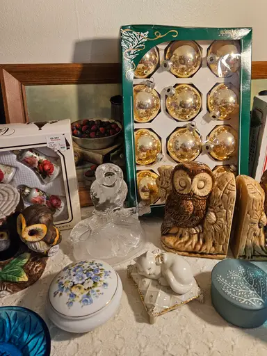 Vtg Variety - Owls, Christmas & more