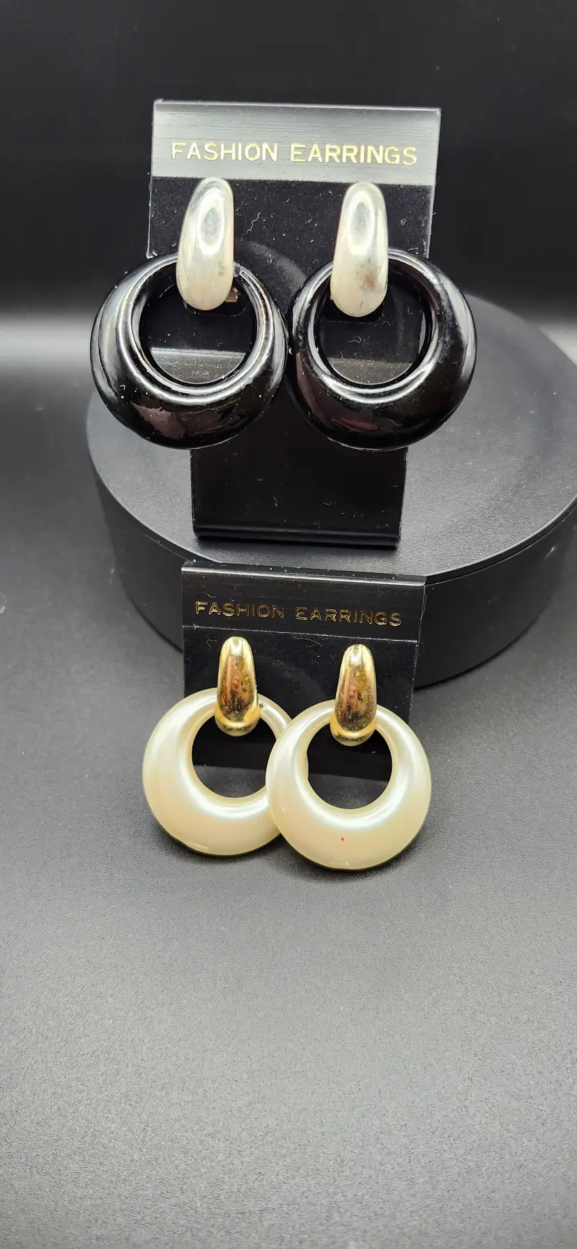 Retro Hoop  Earrings Set - Black & Cream made in Korea NOS