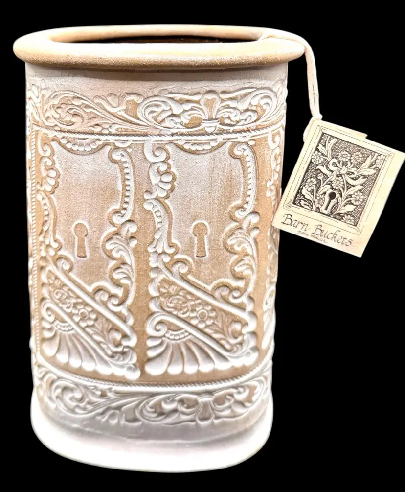 Vintage Frohreich Barn Buckets Pottery Vase Stamped Design USA Architecture 7.5”
