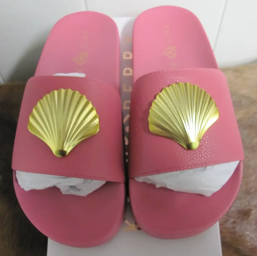 Katy Perry The Pool Slide Shell Sandal NIB