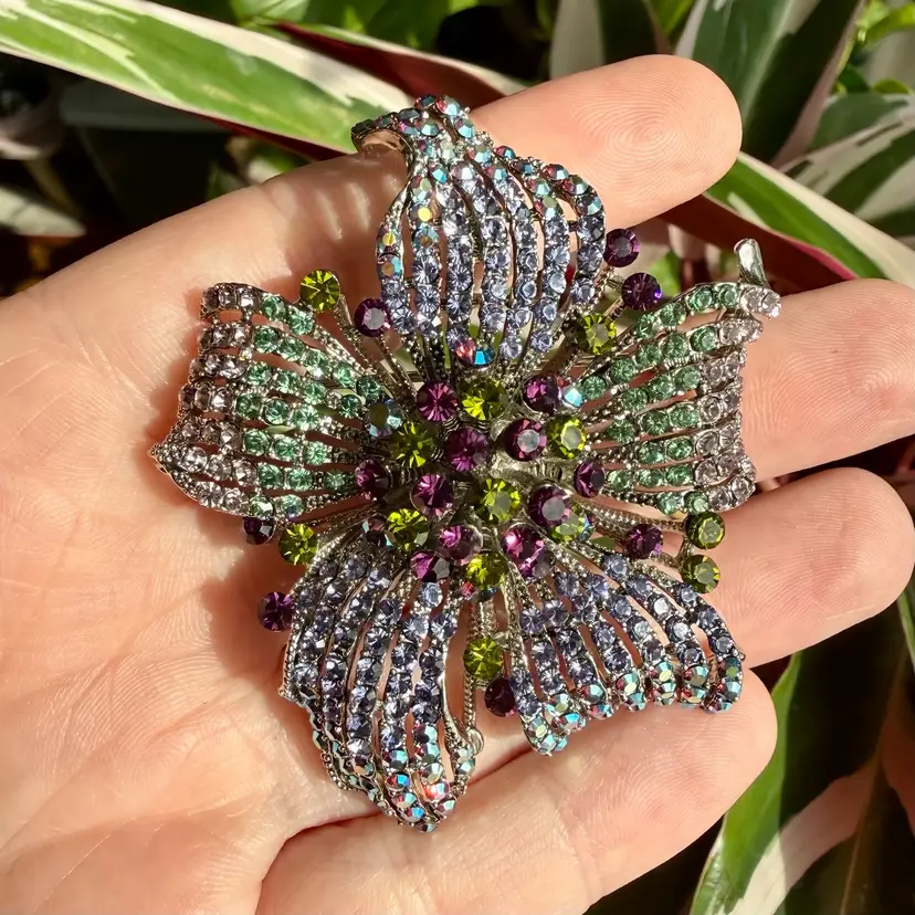 Signed C6 Silver Tone Rhinestone Flower Brooch (Pendant Optional) | Purple Green