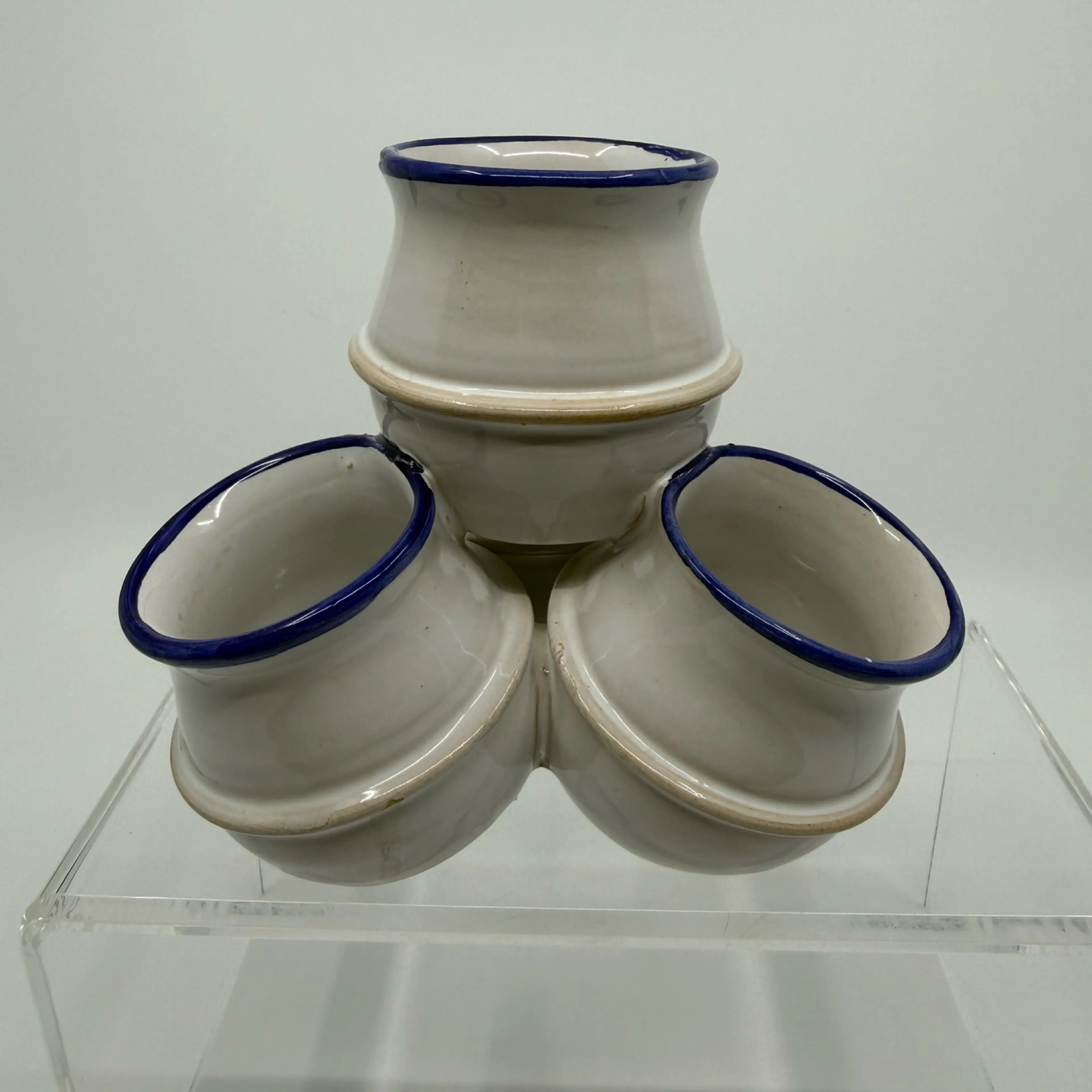 Image 2 of 5