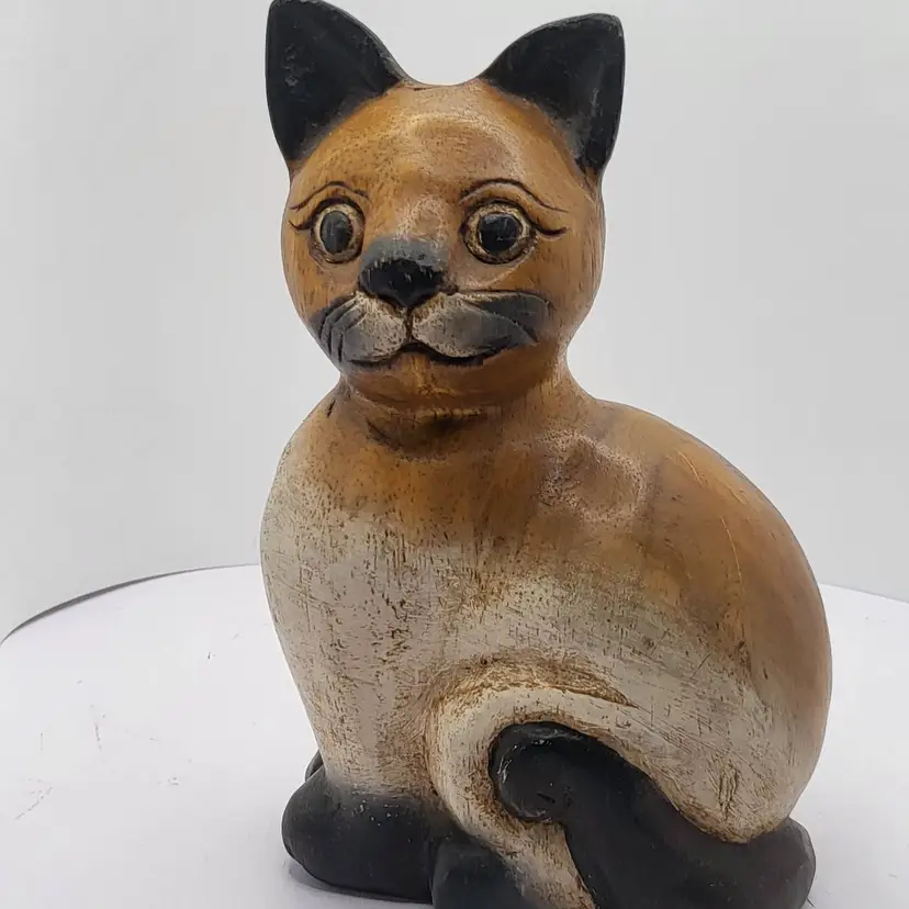 Vintage Folk Art Carved Wooden Siamese Cat Figurine 6"