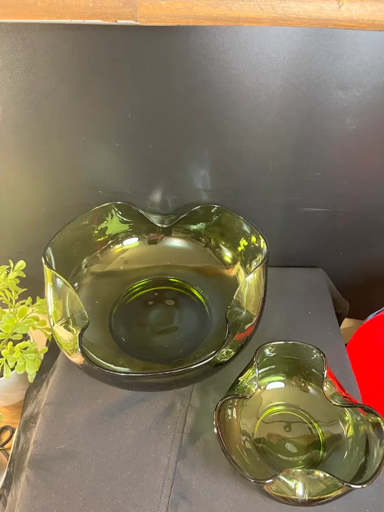 Anchor Hocking Avocado Green Glass Dip & Chip Bowls-Each Bowl has 3 Crimped Edges Around the Rims if Both Bowls