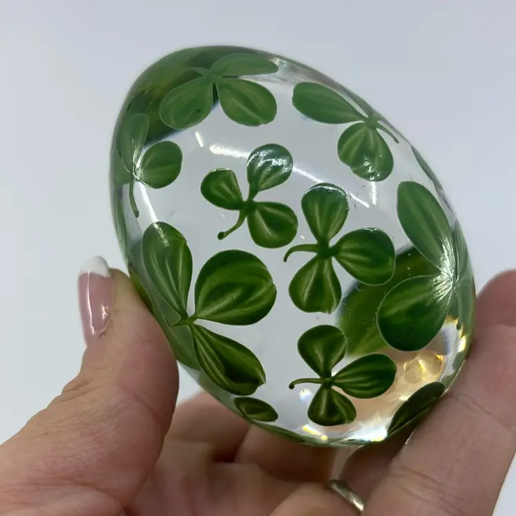 Painted Clover Egg Art Glass Paperweight 3.25”