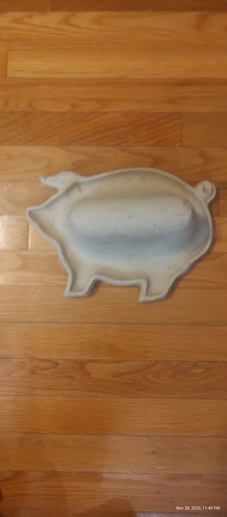 Natural stone pig bacon cooker