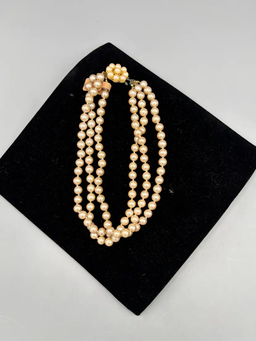 Faux Pearl 3 strand choker