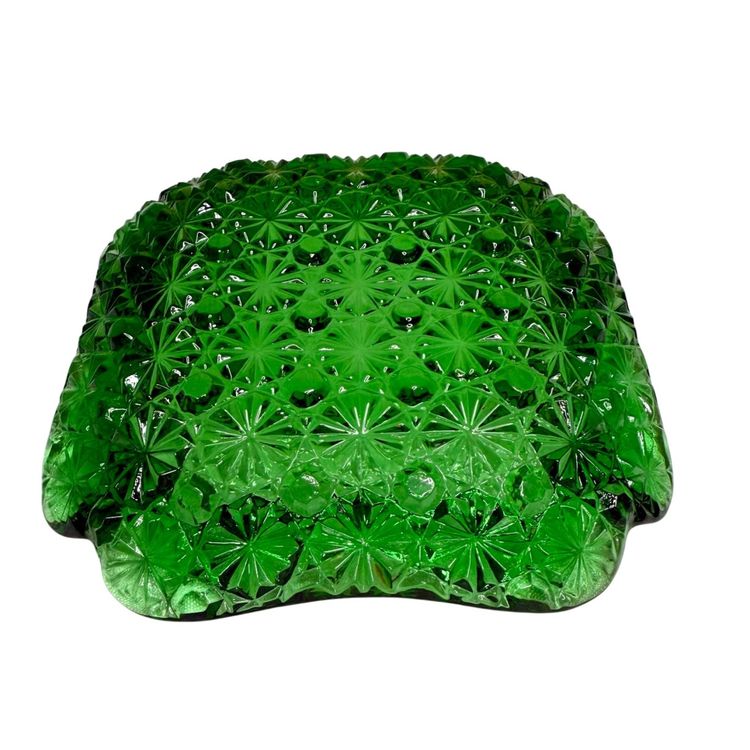 Vintage Emerald Green Square Ashtray Trinket Catch All Candy Dish Daisy & Button
5-3/4” W x 1” T