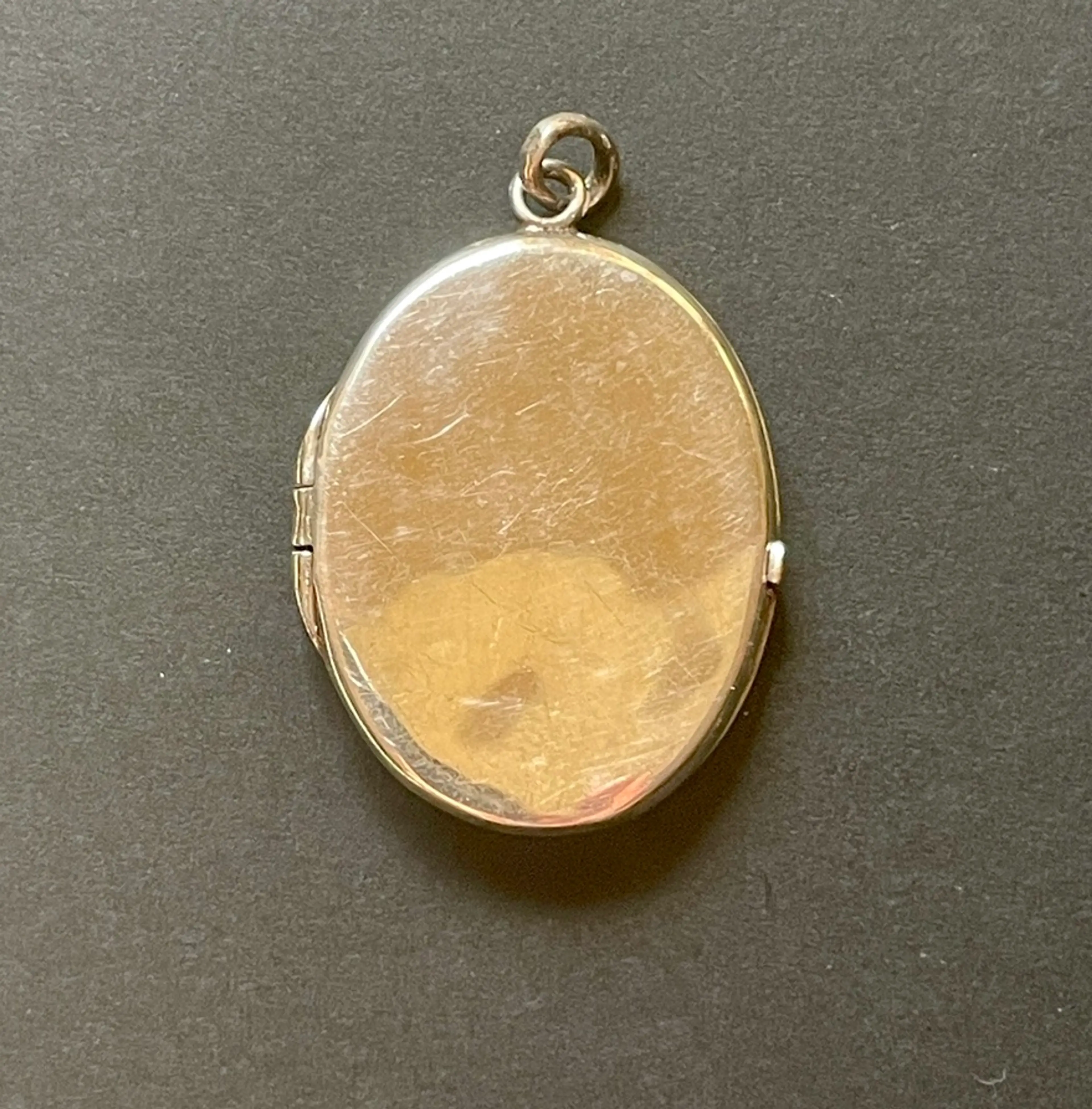 Image 2 of 7