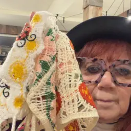 #12  - Rogue Vintage Fashion