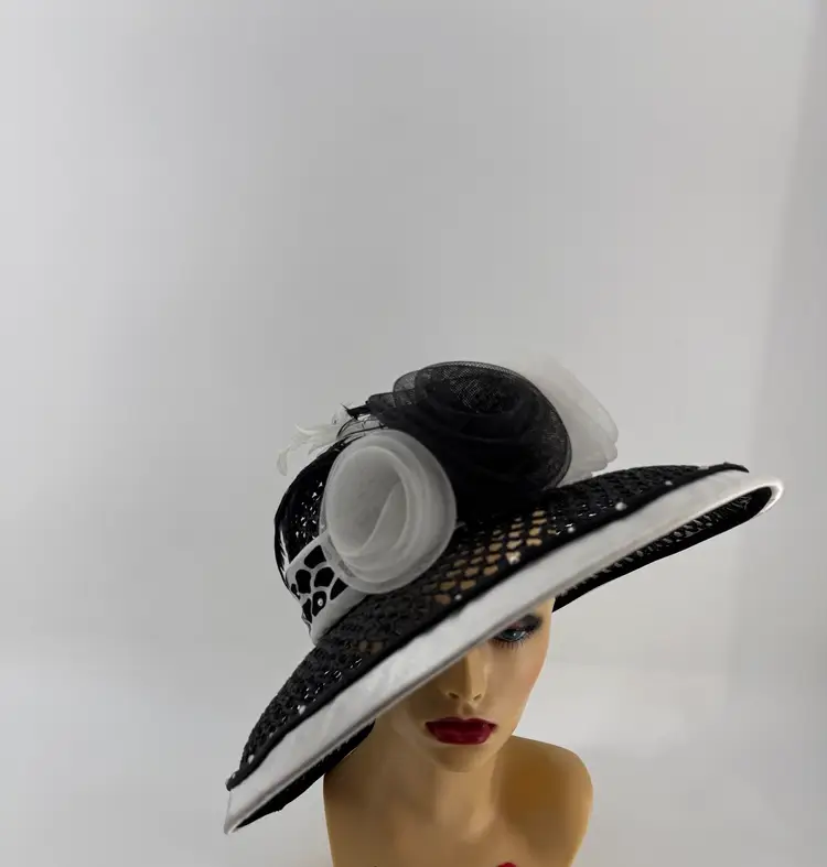 Vtg. Midnight Velvet Wide Brim Women’s Derby Church Formal Hat Black & White