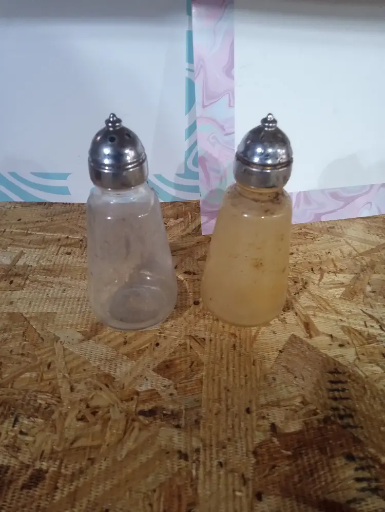 Vintage Glass Salt & Pepper Shakers (Metal Tops)