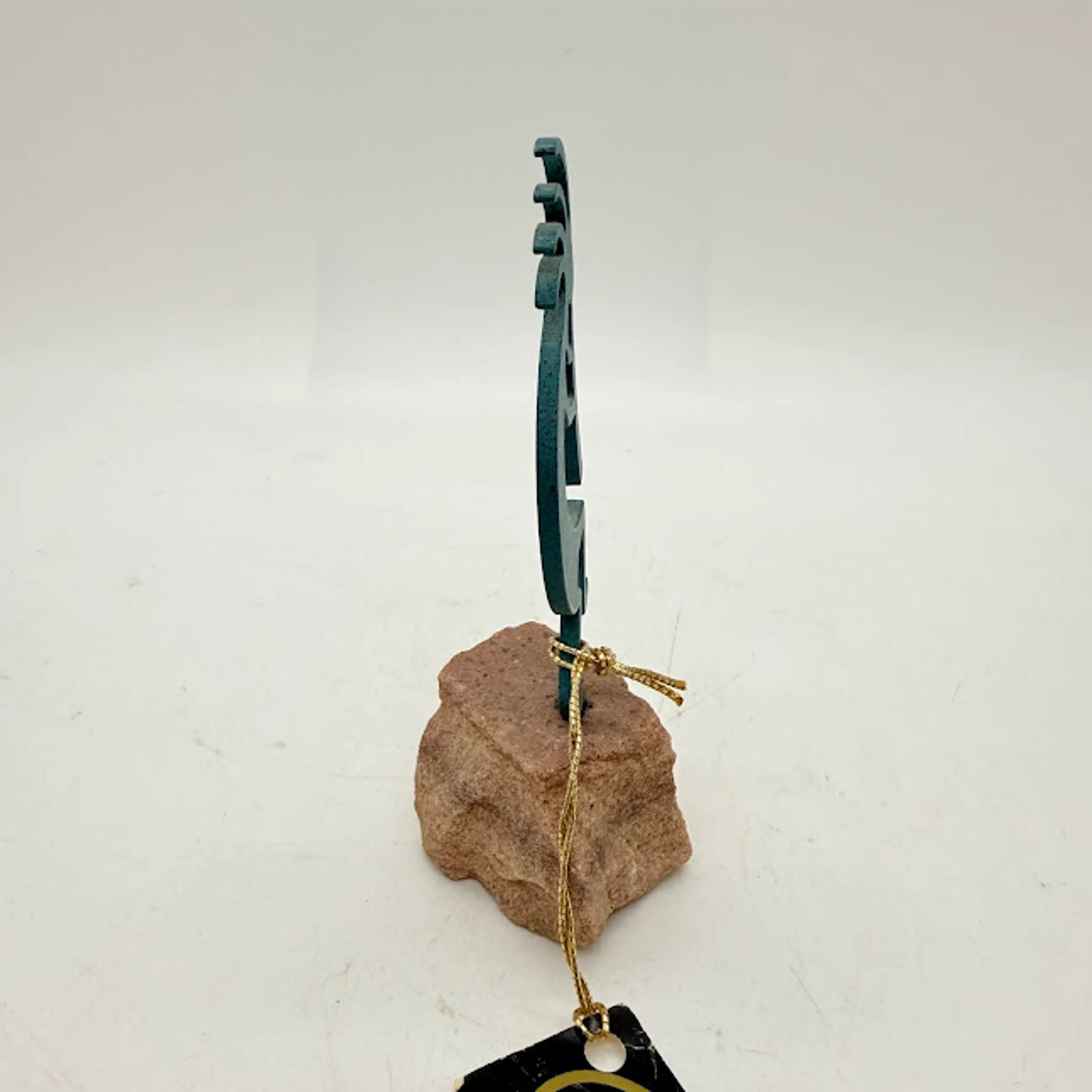 Image 2 of 11
