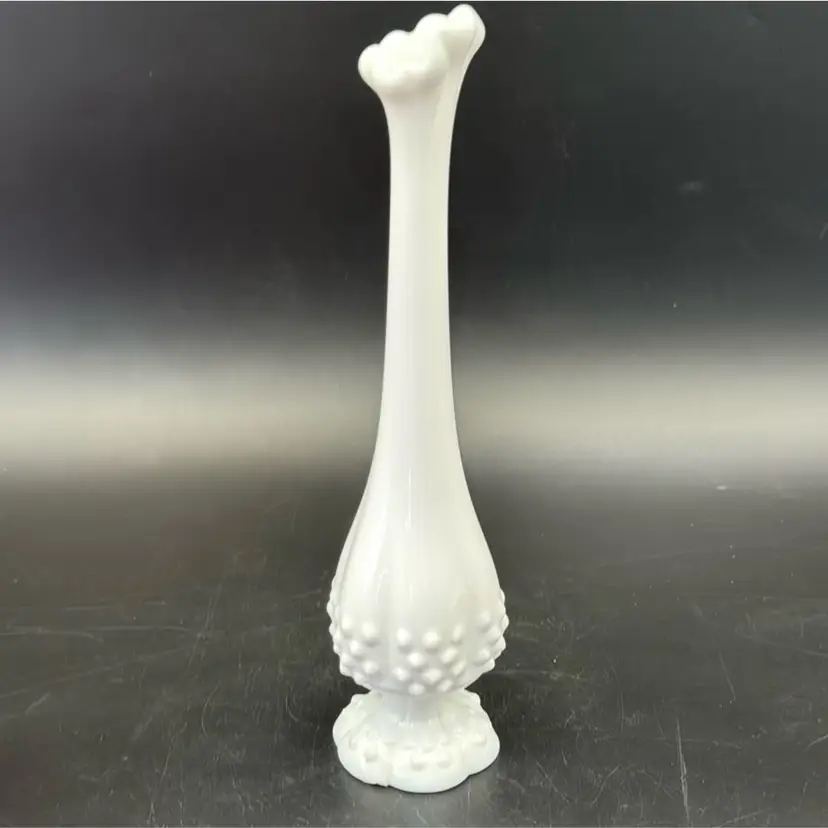 Vintage Fenton, White Milk, Glass Hot Nail Swang Bud Vase