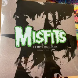 Misfits 12 Hits From Hell With Shrink Tear