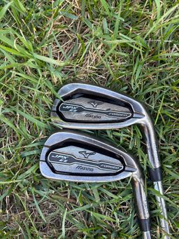 Mizuno JPX EZ Forged 6 & 7 Iron Set – Stiff Flex XP95 Shafts – Golf Pride Grips Right Handed