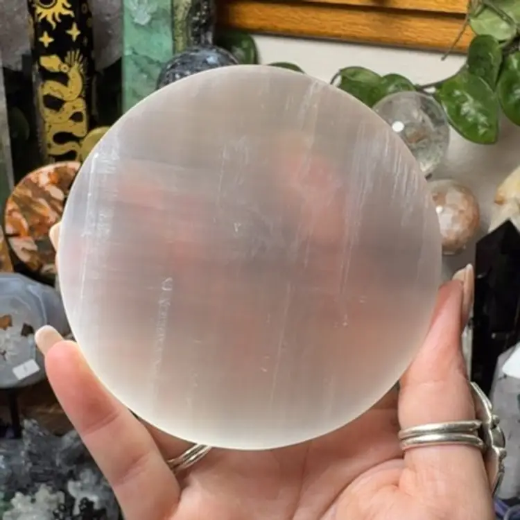 Selenite Plate Round Sm