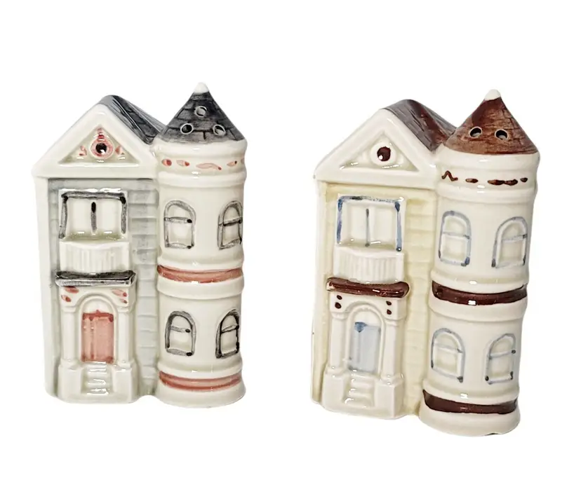 Vintage 1981 Otagiri OMC Japan Victorian House Salt and Pepper Shaker Set READ