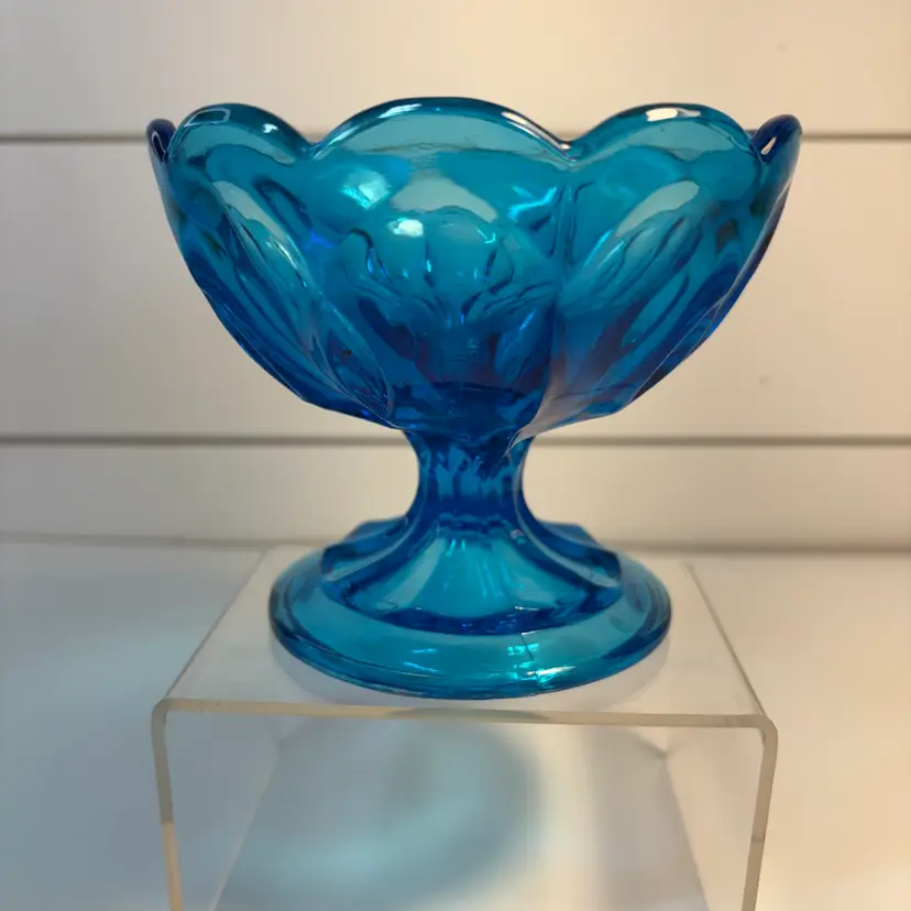 Anchor Hocking Art Glass Bluenique Fairfield Pattern Candy Dish