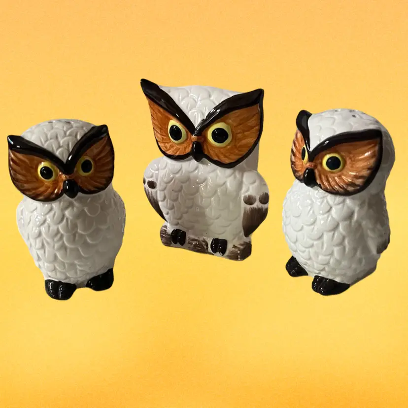 Vintage LEGO White Ceramic Owl Napkin Holder Plus Salt And Pepper Shakers
