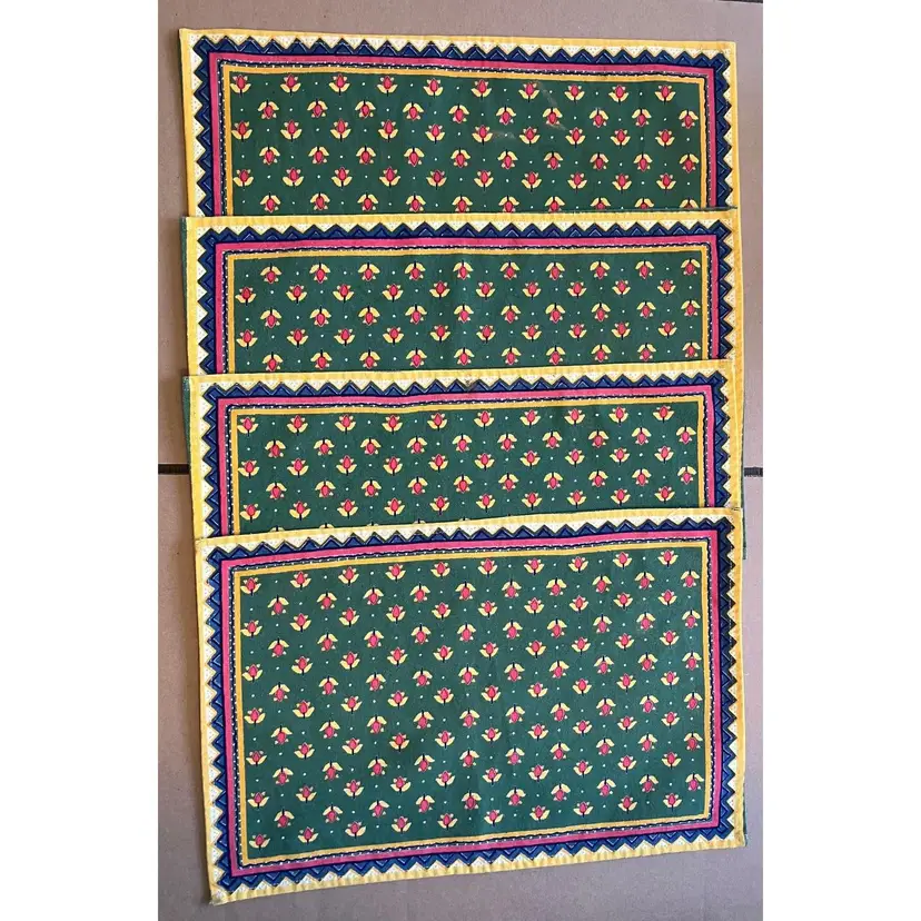 4 Cotton Green Pink Flowered Placemat Unlined Made in India