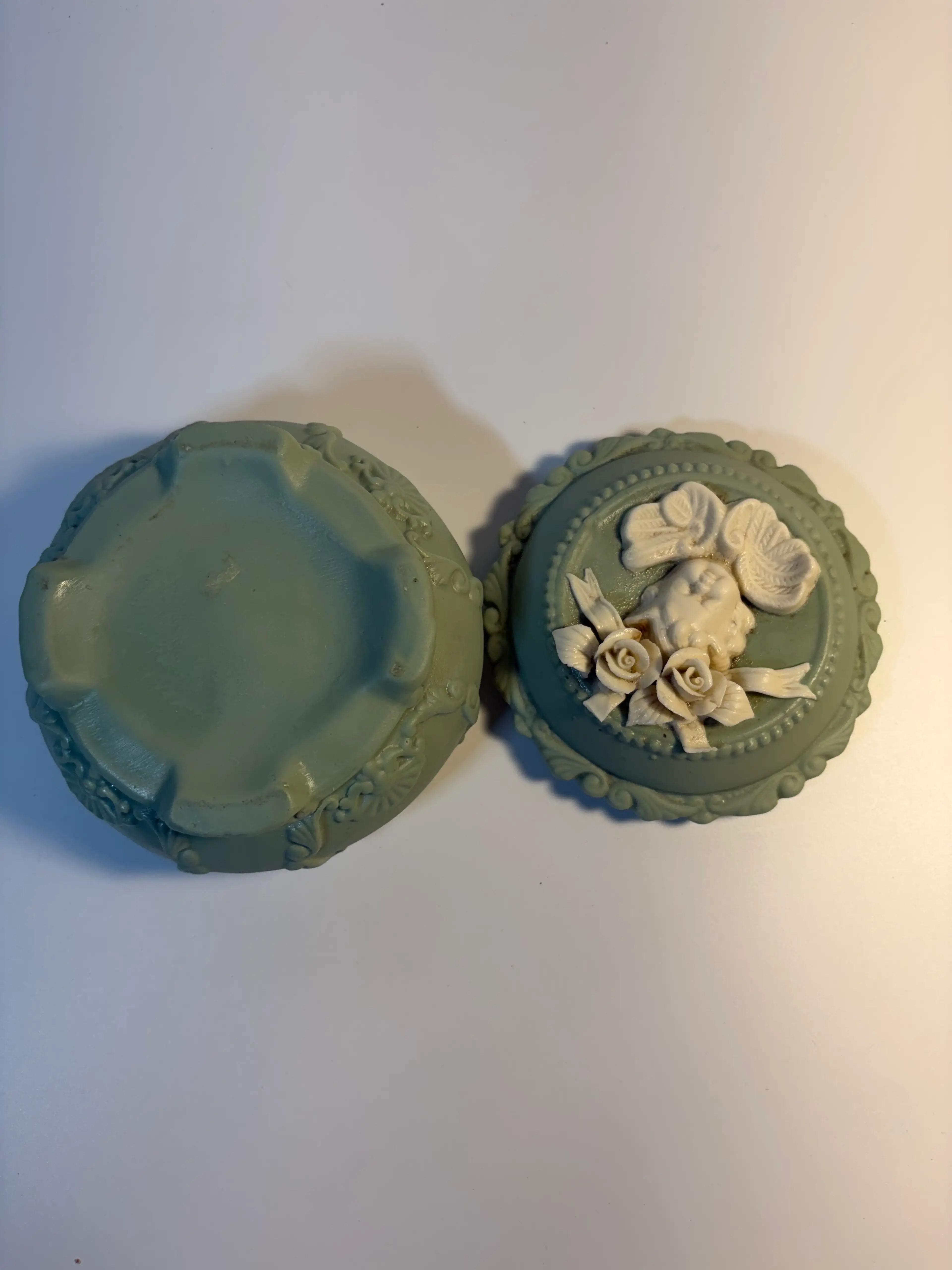 Image 4 of 5