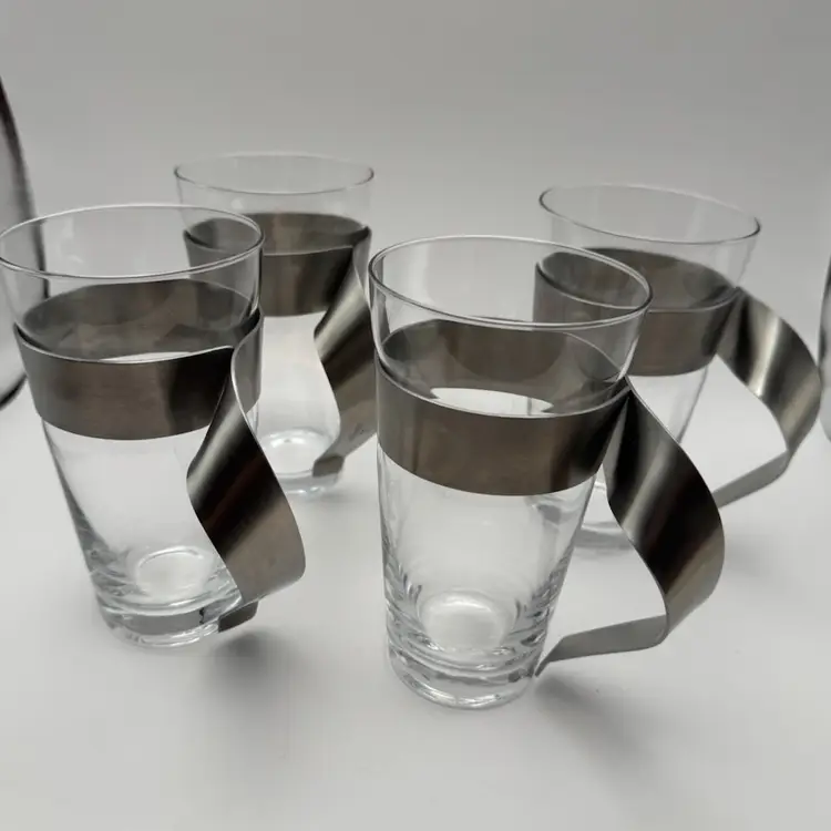 Set Of 4 16oz Villeroy And Boch New Wave Latte Macchiato Glasses With Stainless Handles.