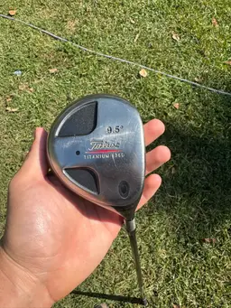 Titleist Titanium 975D